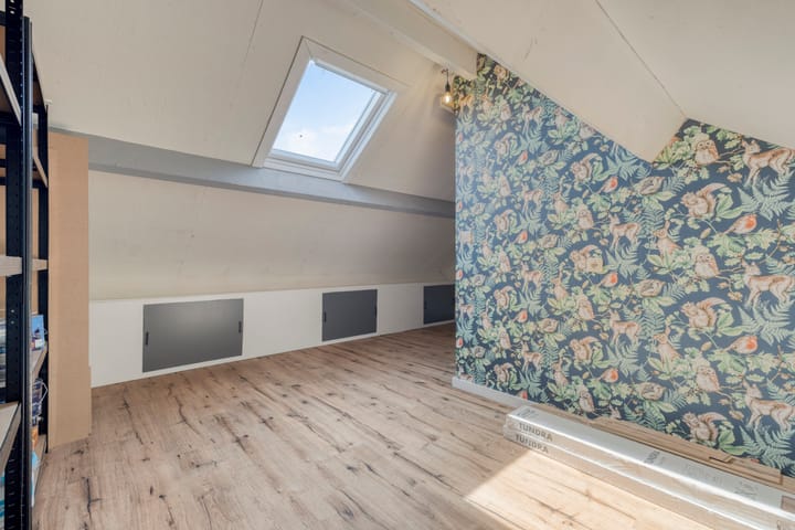 Tussenwoning te koop: Kruiszwin 4213, Julianadorp