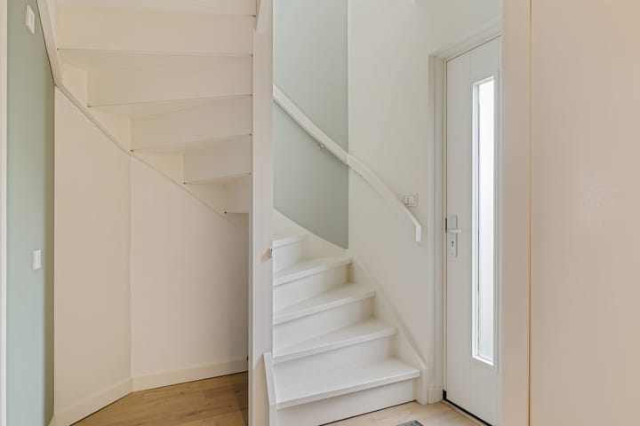 Twee-onder-één-kap te koop: Willibrordusstraat 12, Geffen