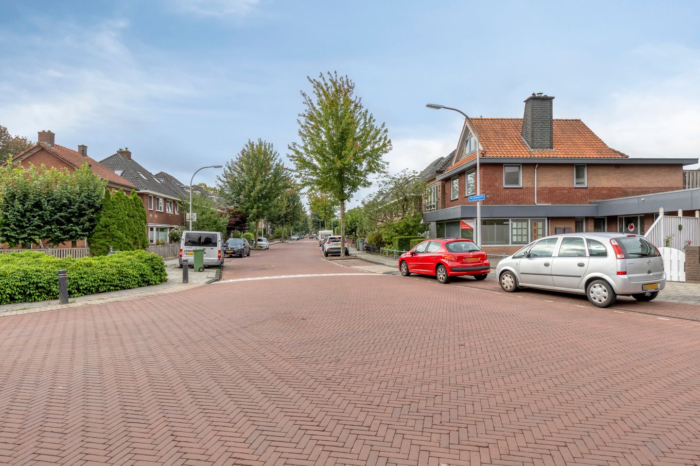 Bekijk foto 4 van van Ostadestraat 53