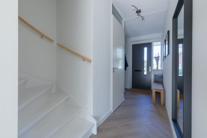 Tussenwoning te koop: Van de Weerdstraat 120, Wageningen