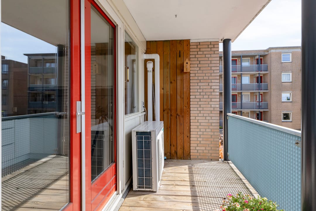 Photo 13 of Schoutstraat 19
