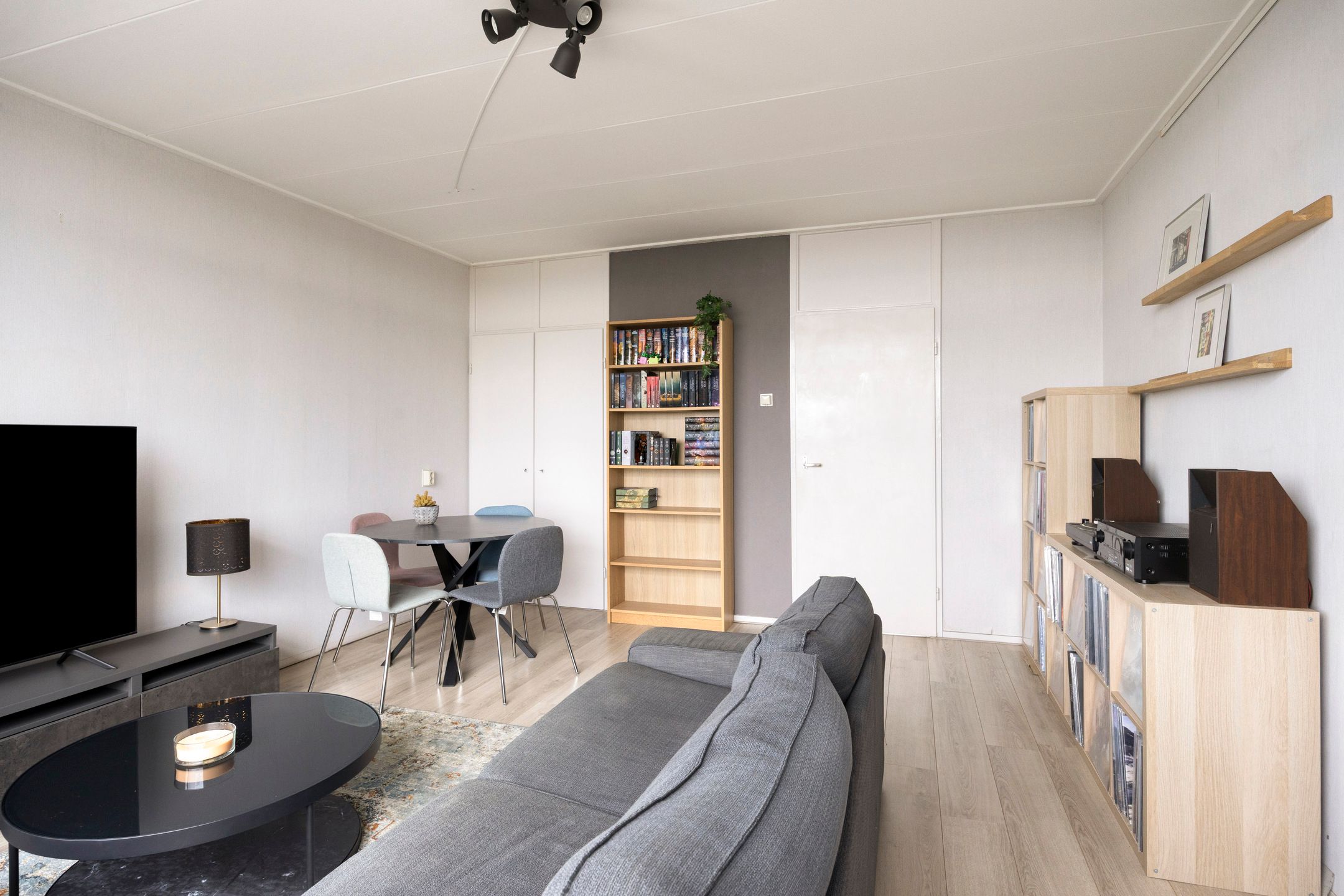 Photo 15 of Obrechtstraat 287