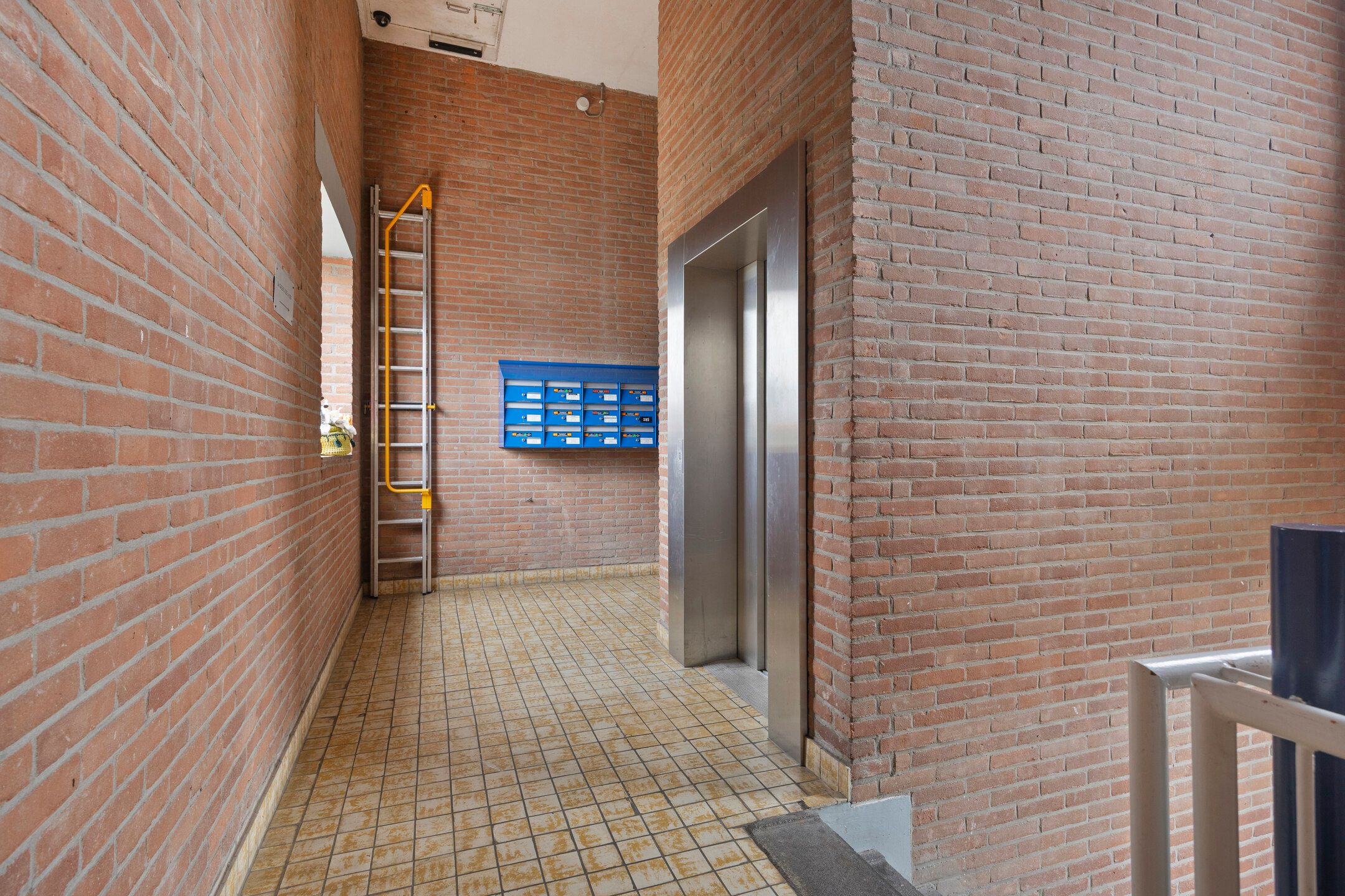 Photo 9 of Obrechtstraat 287