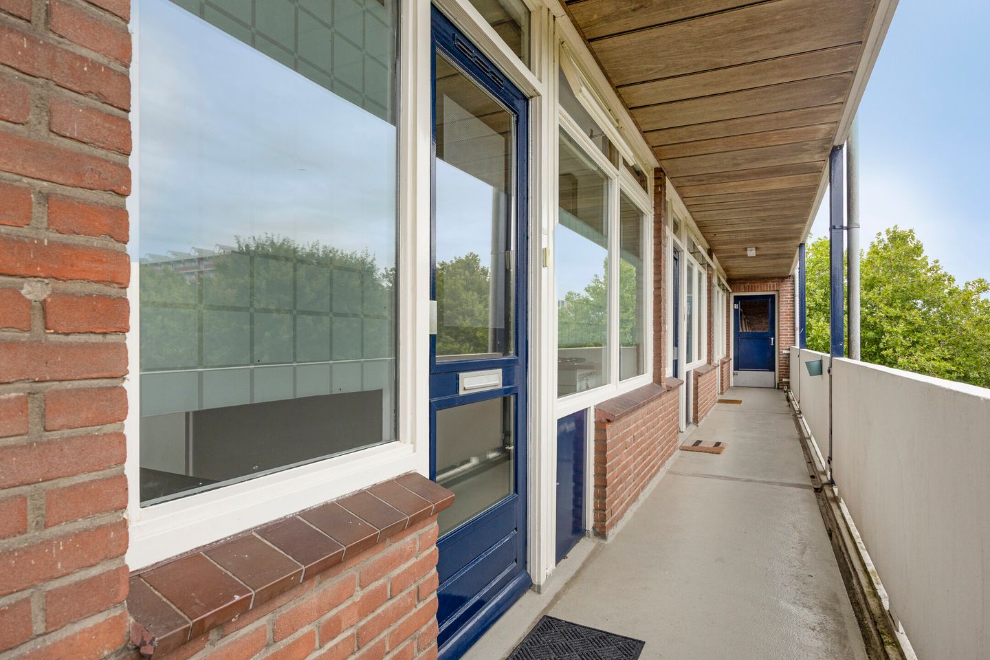 Photo 10 of Obrechtstraat 287