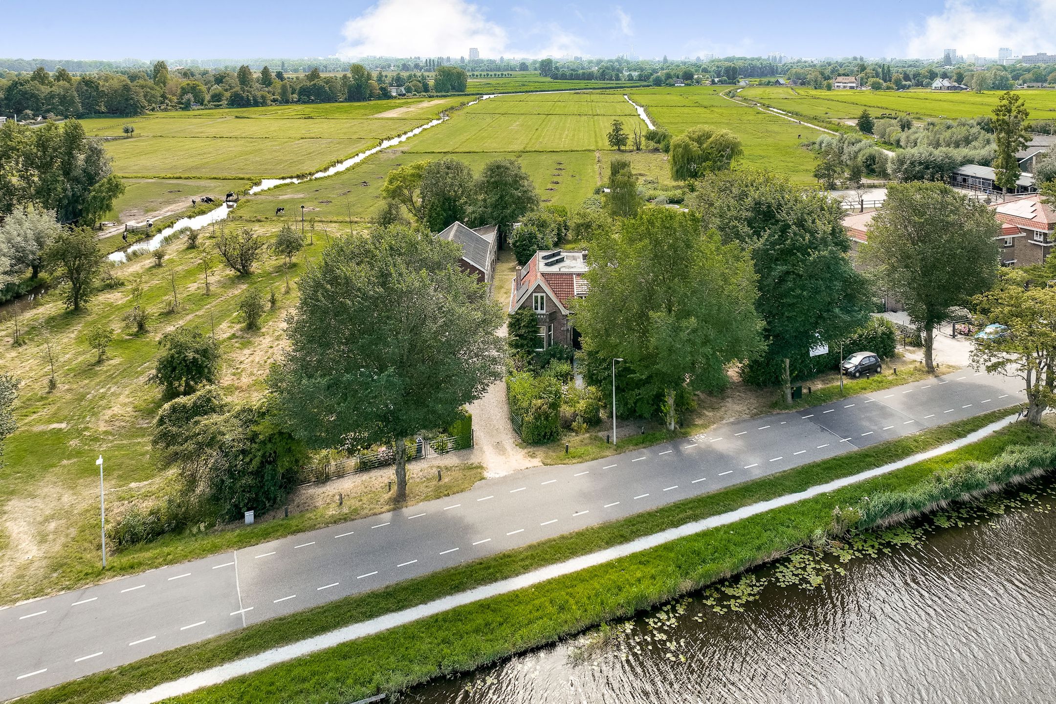 Photo 3 of Amsteldijk Noord 136