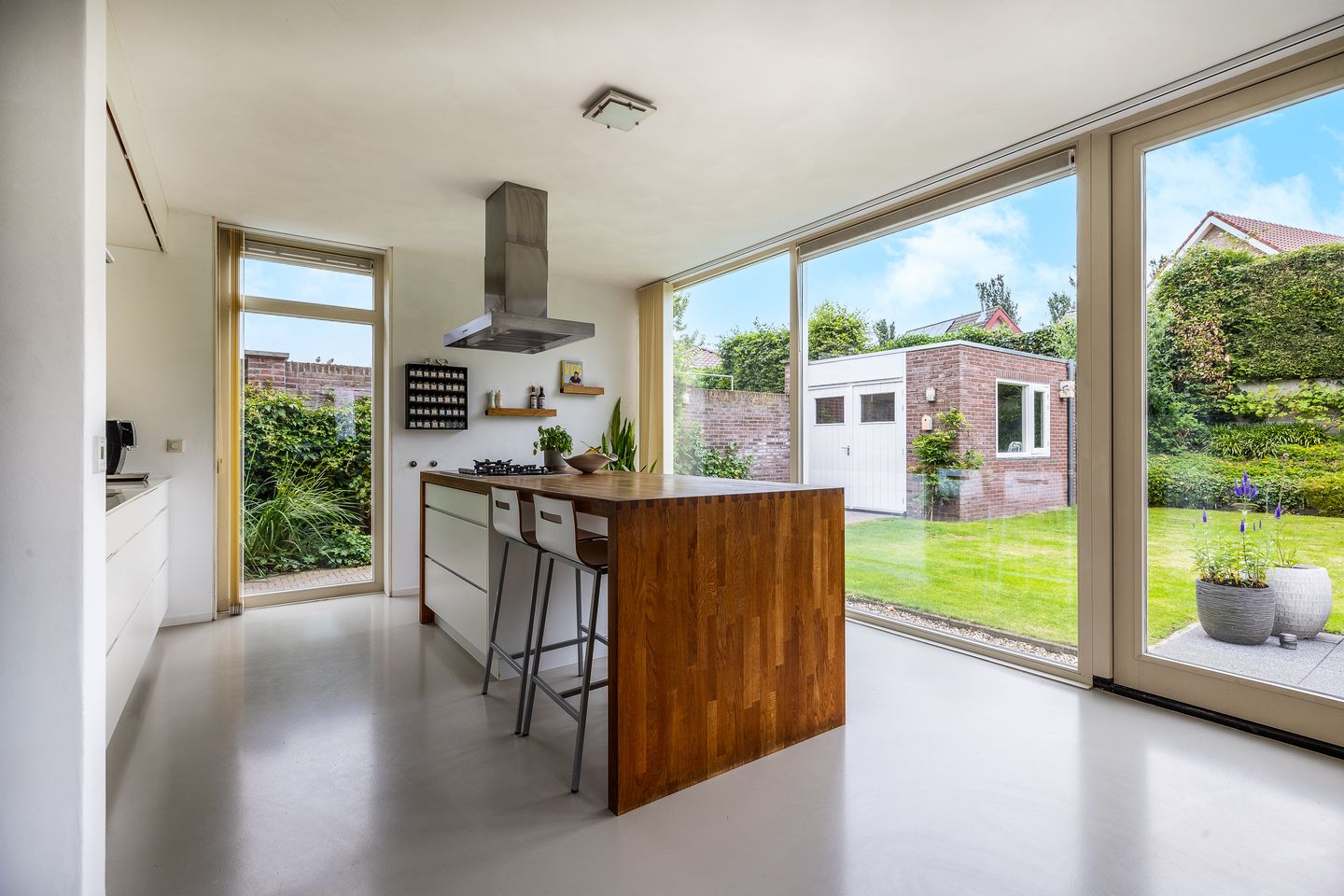 Photo 20 of Eekhoornstraat 13