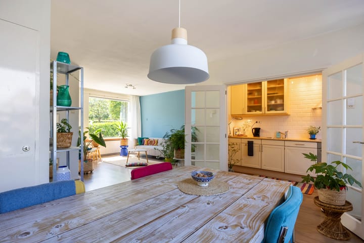 Tussenwoning te koop: van Giffenstraat 48, Ezinge