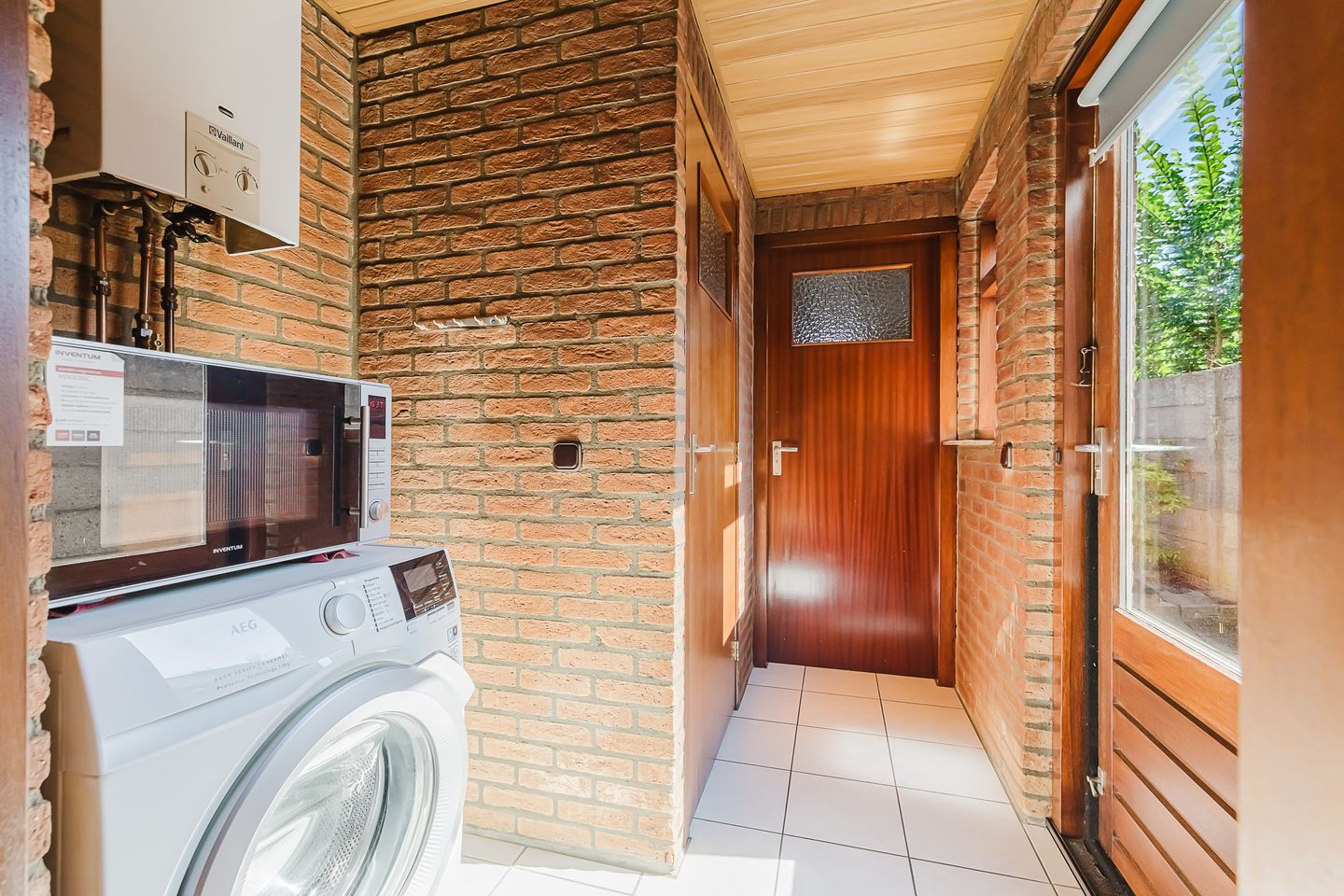 Photo 14 of Daendelsstraat 56