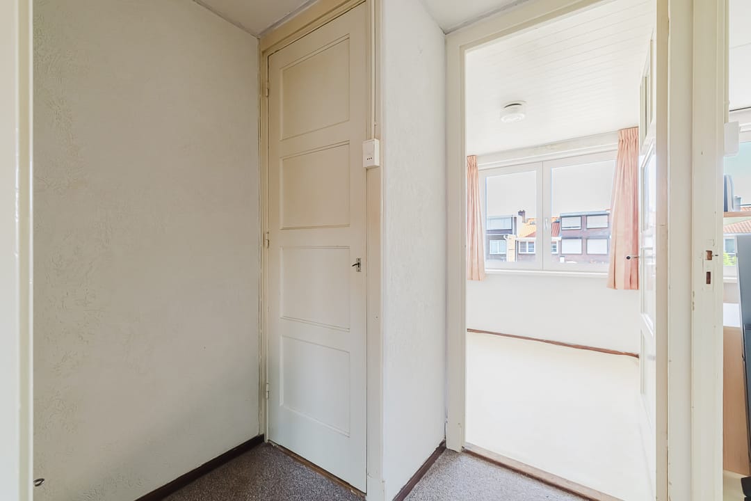 Photo 26 of Daendelsstraat 56
