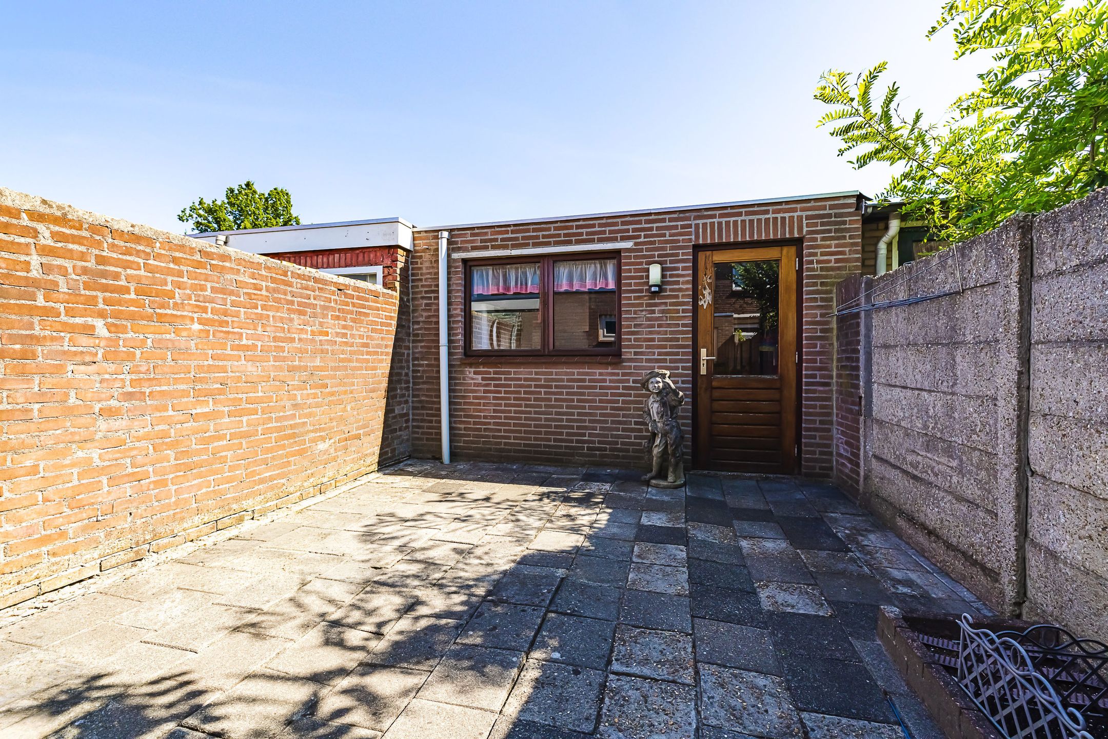 Photo 33 of Daendelsstraat 56