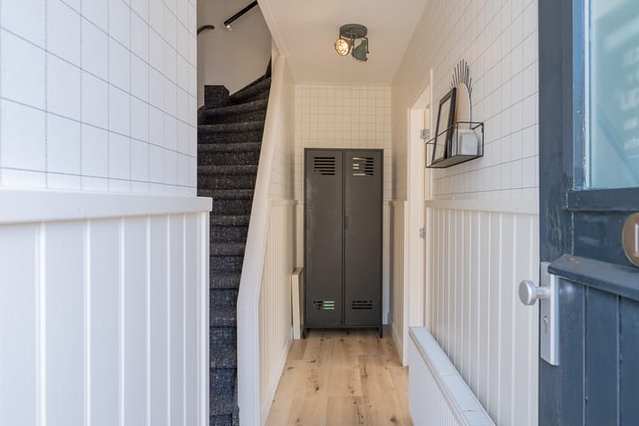 Twee-onder-één-kap te koop: Rustenburgsweg 6, Oldebroek