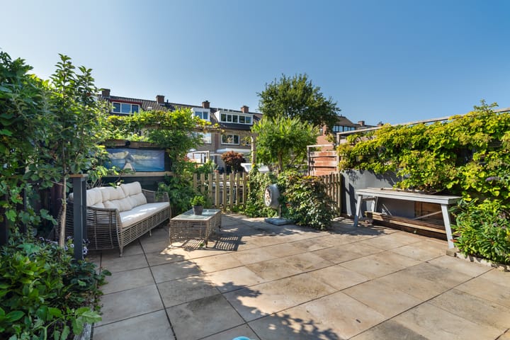 Tussenwoning te koop: Graanveld 5, Naaldwijk