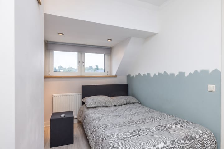 Tussenwoning te koop: Tulpenlaan 37, Geleen