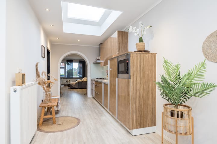 Tussenwoning te koop: Tulpenlaan 37, Geleen