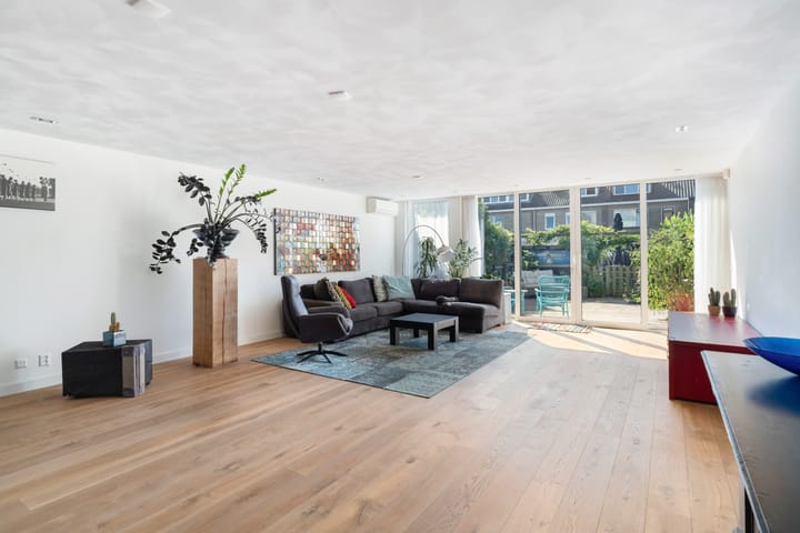 Tussenwoning te koop: Graanveld 5, Naaldwijk