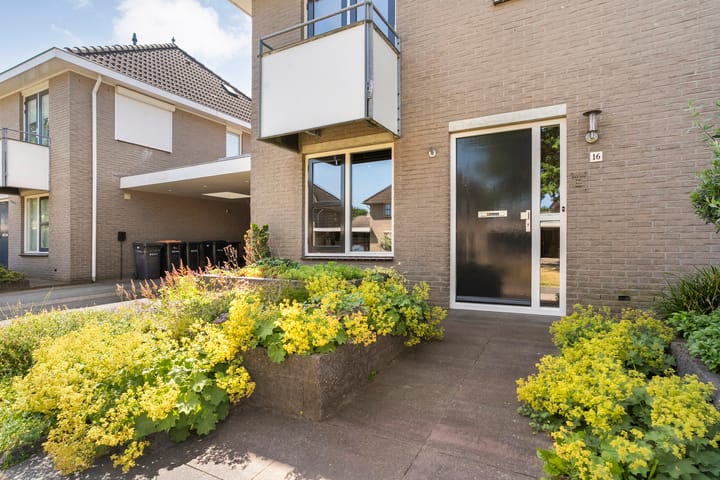 Tussenwoning te koop: Bellinckhof 16, Raalte