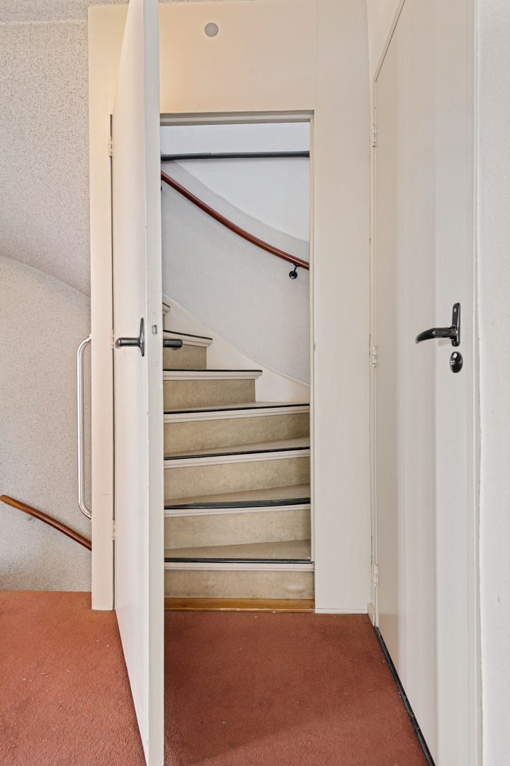 Photo 18 of Dr. C.R. Hermansstraat 6