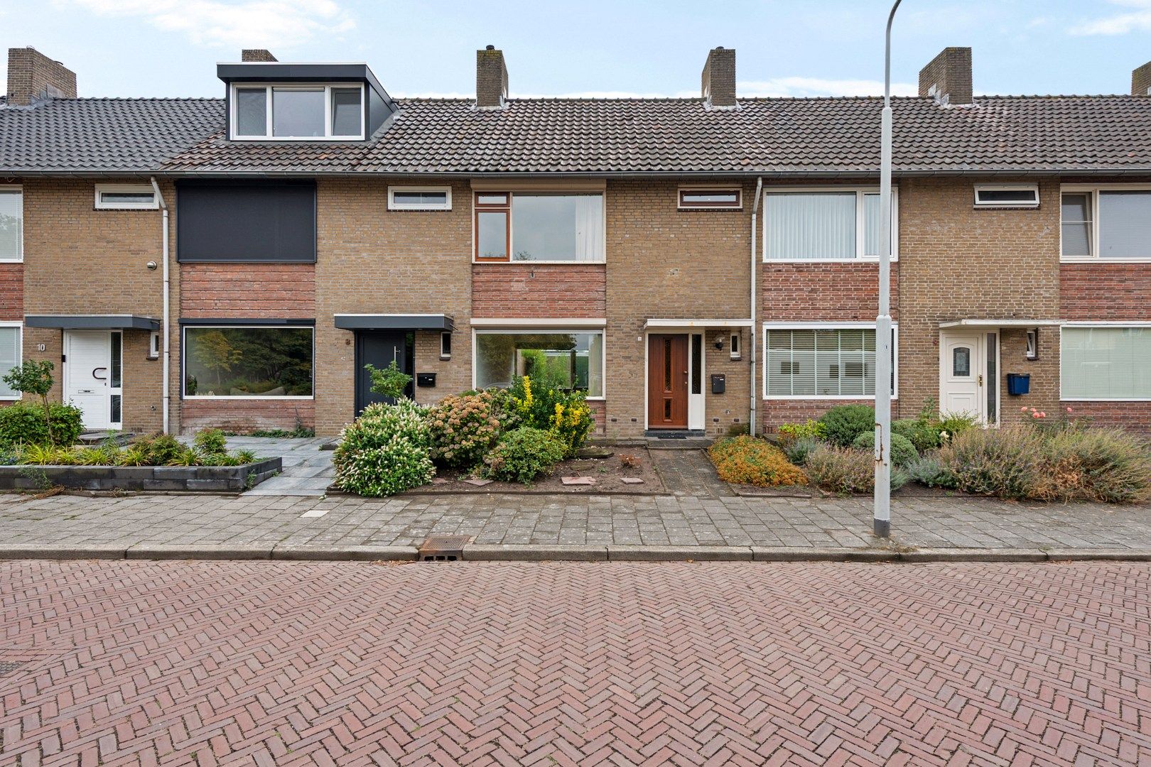 Dr. C.R. Hermansstraat 6 