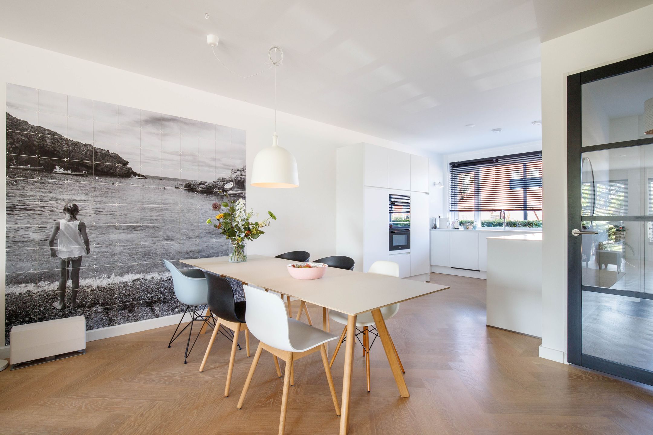 Photo 18 of Kurt Schwittersstraat 2
