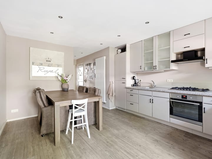 Hoekwoning te koop: Kerkstraat 78, Renkum