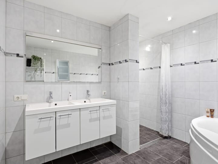 Hoekwoning te koop: Kerkstraat 78, Renkum