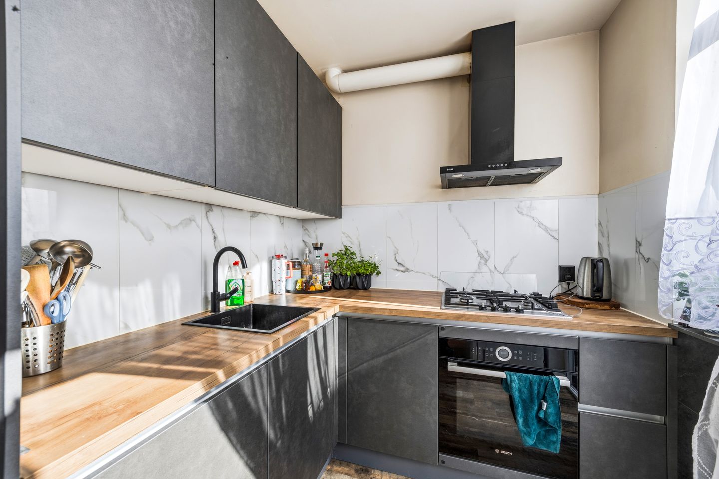 Photo 10 of Miquelstraat 22