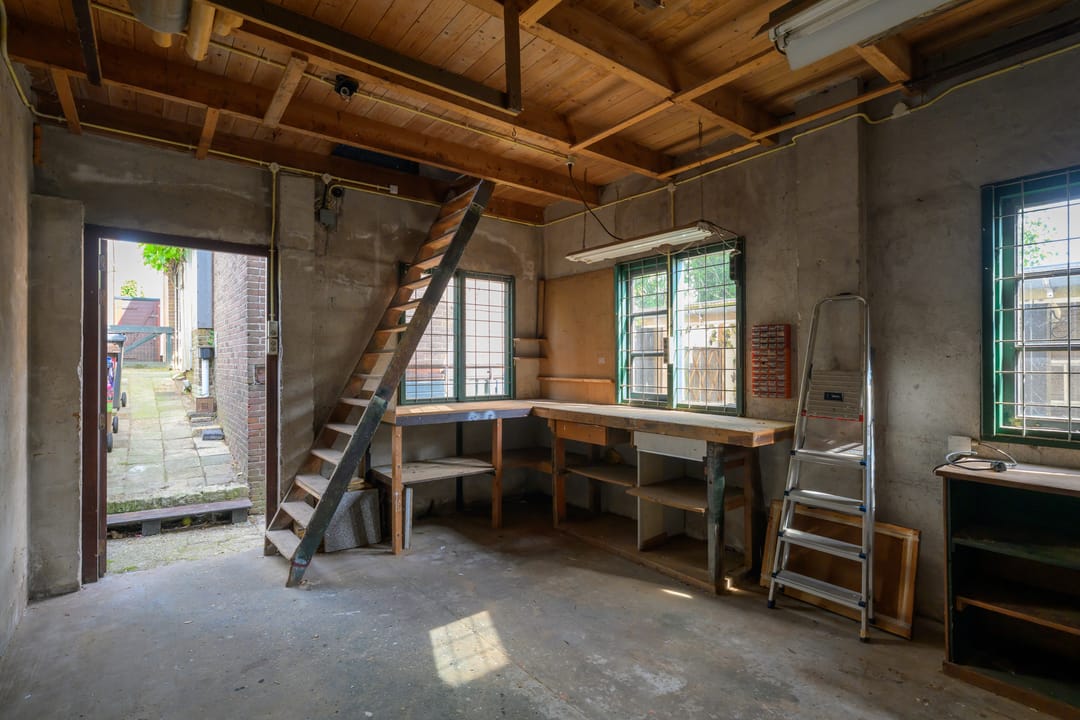 Photo 31 of Leidsestraat 17
