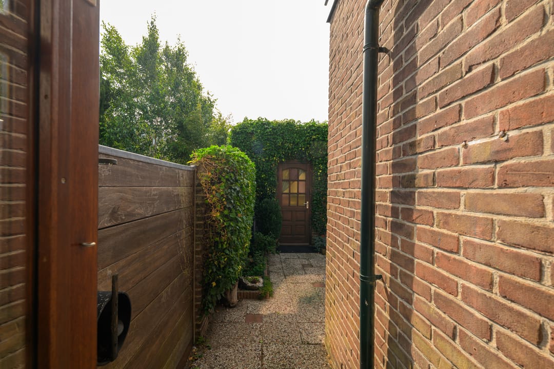 Photo 22 of Leidsestraat 17