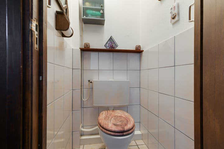 Twee-onder-één-kap te koop: Leidsestraat 17, Hillegom
