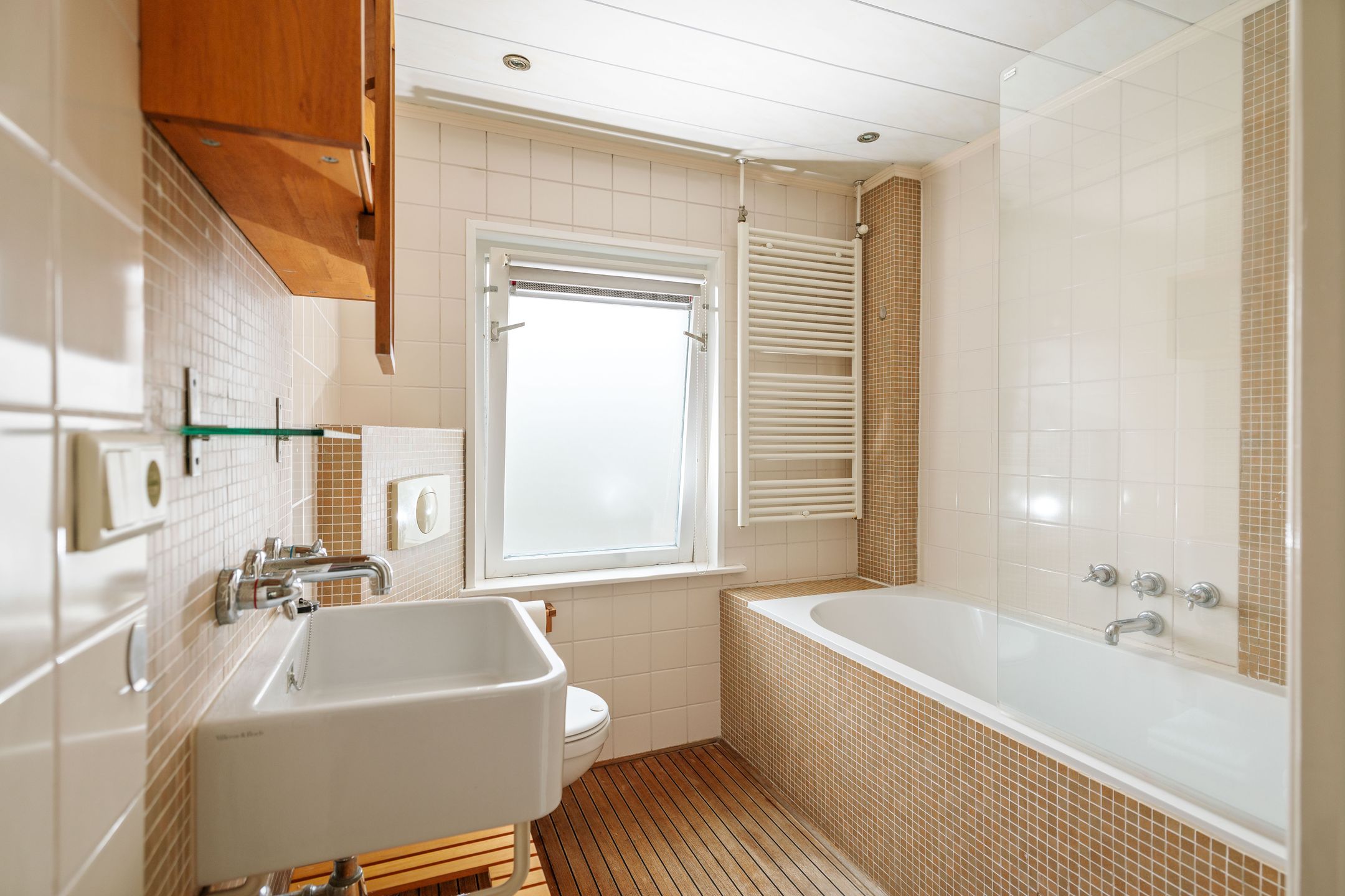 Photo 21 of Johannes Sinthenstraat 28