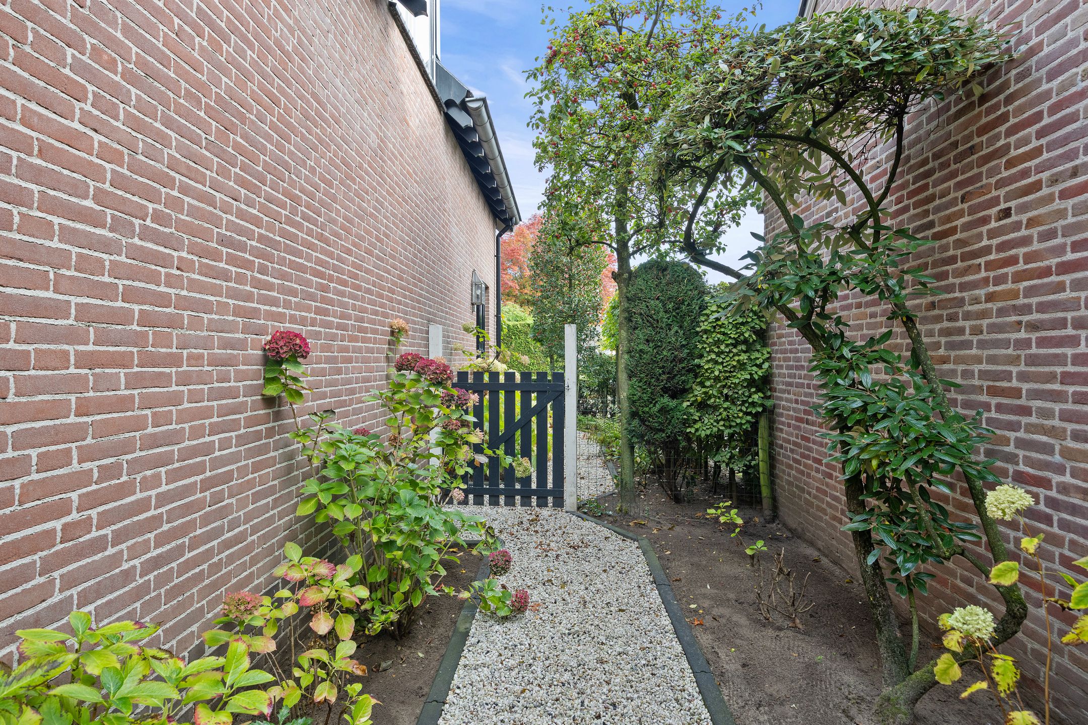 Photo 42 of Celsiuslaan 17