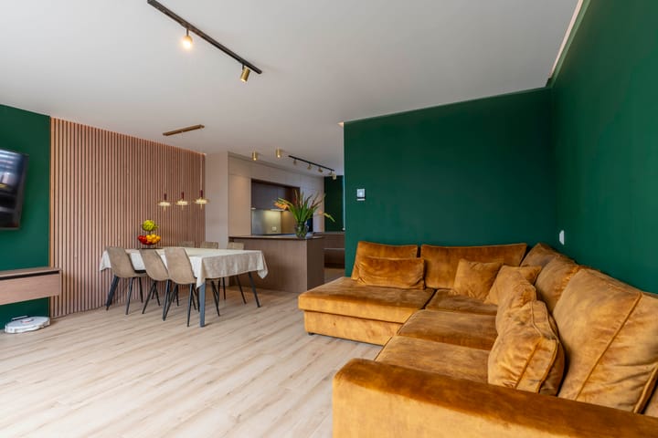 Hoekwoning te koop: Adriaen Brouwerstraat 82, Kerkrade