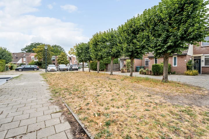 Appartement te koop: Middenerf 50, Breda