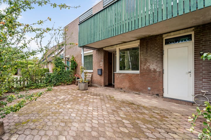 Appartement te koop: Middenerf 50, Breda
