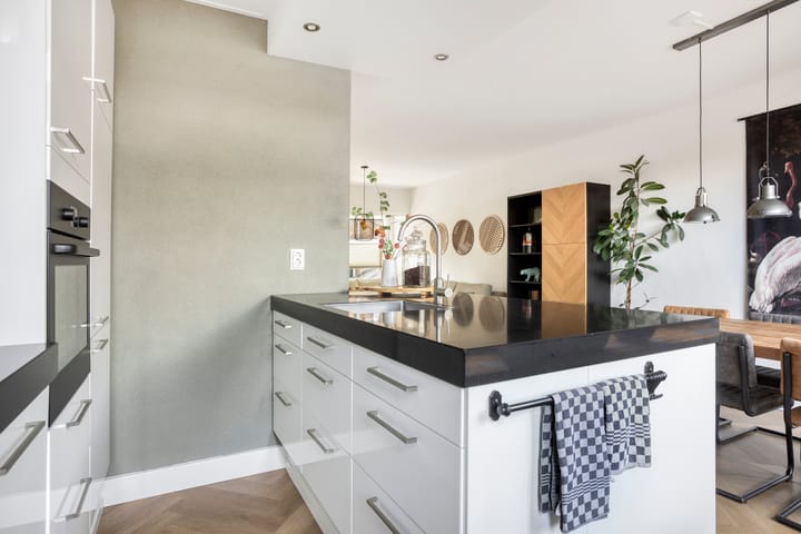 Hoekwoning te koop: Watervlietstraat 39, Velsen-Noord