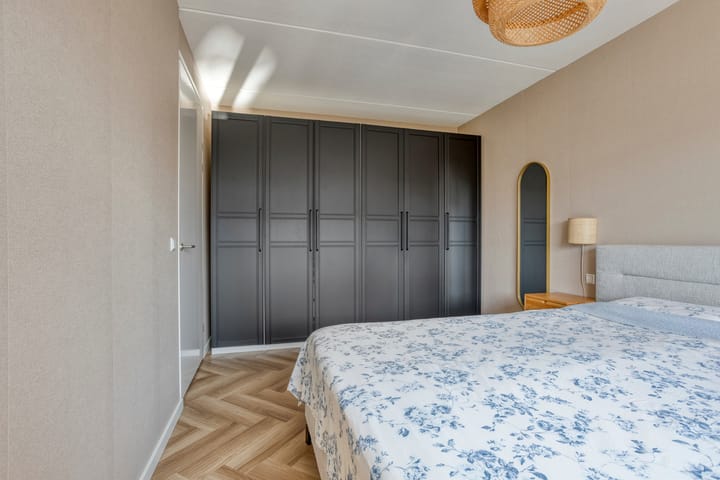 Tussenwoning te koop: Gerrit van der Heidehage 19, Emmeloord