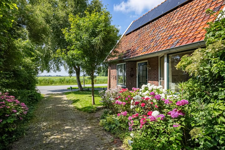 Vrijstaande woning te koop: Wijmersweg 81, Loppersum