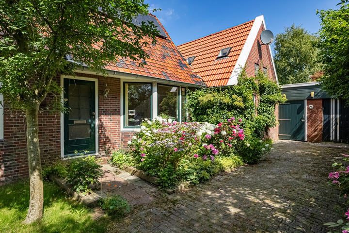 Vrijstaande woning te koop: Wijmersweg 81, Loppersum