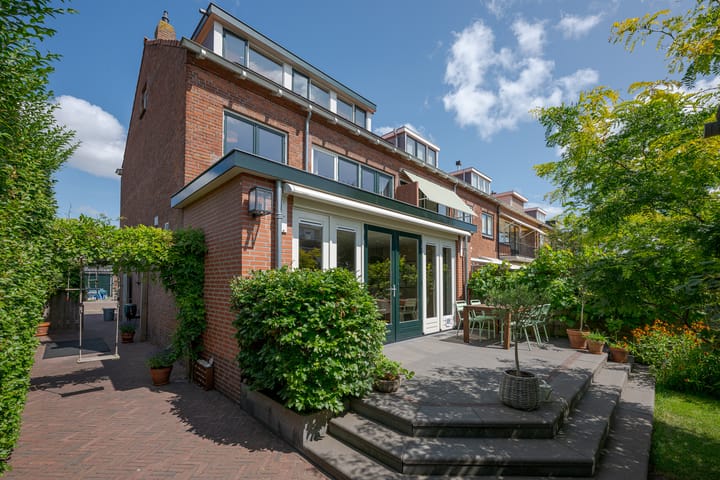 Photo 4 of Vondelstraat 2