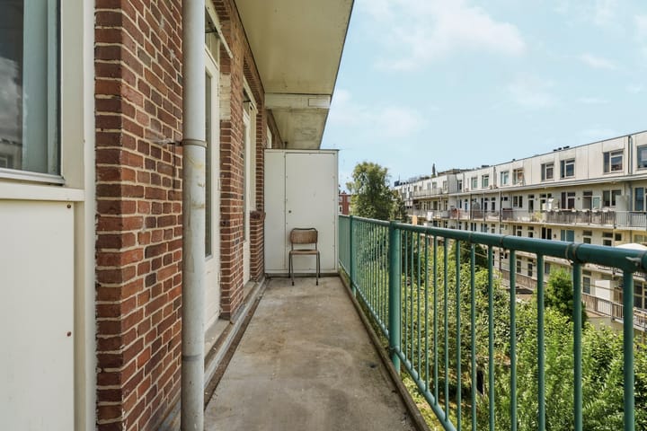 Studio te koop: Afrikanerplein 72, Amsterdam