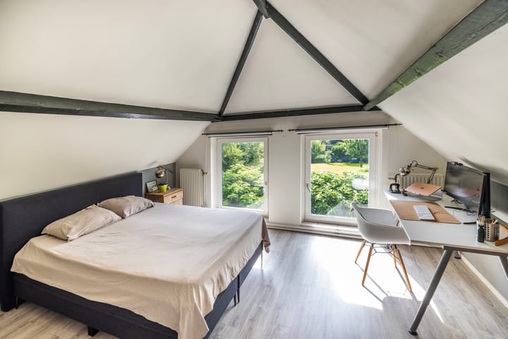 Vrijstaande woning te koop: Strijpweg 1, Tull En 'T Waal