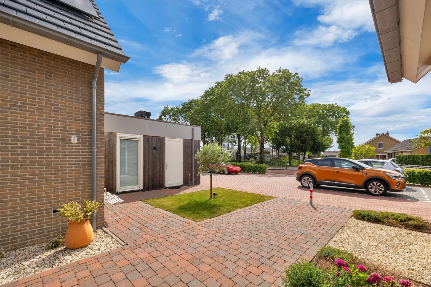 Photo 29 of Raadhuisstraat 42
