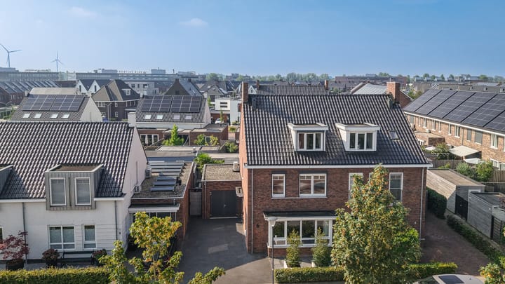 Twee-onder-één-kap te koop: Thijs de Torenwachterstr 6, Zaltbommel