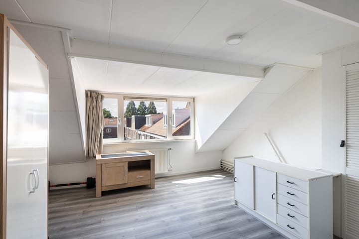 Foto 4 van Constantijn Huygensstraat 117
