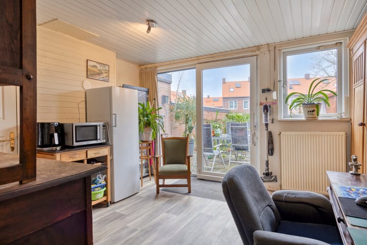 Tussenwoning te koop: Muntmeesterlaan 32, Nijmegen