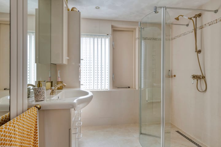 Hoekwoning te koop: Lakenkopersweg 22, Weesp