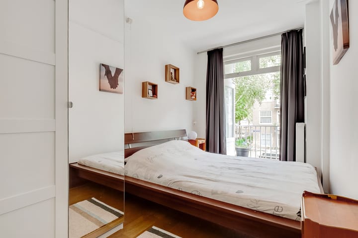 Appartement te koop: Ferguutstraat 12-1, Amsterdam
