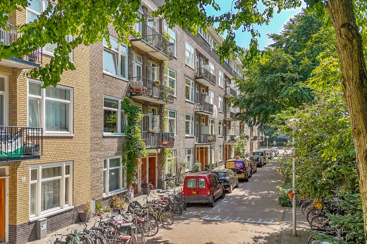 Appartement te koop: Ferguutstraat 12-1, Amsterdam