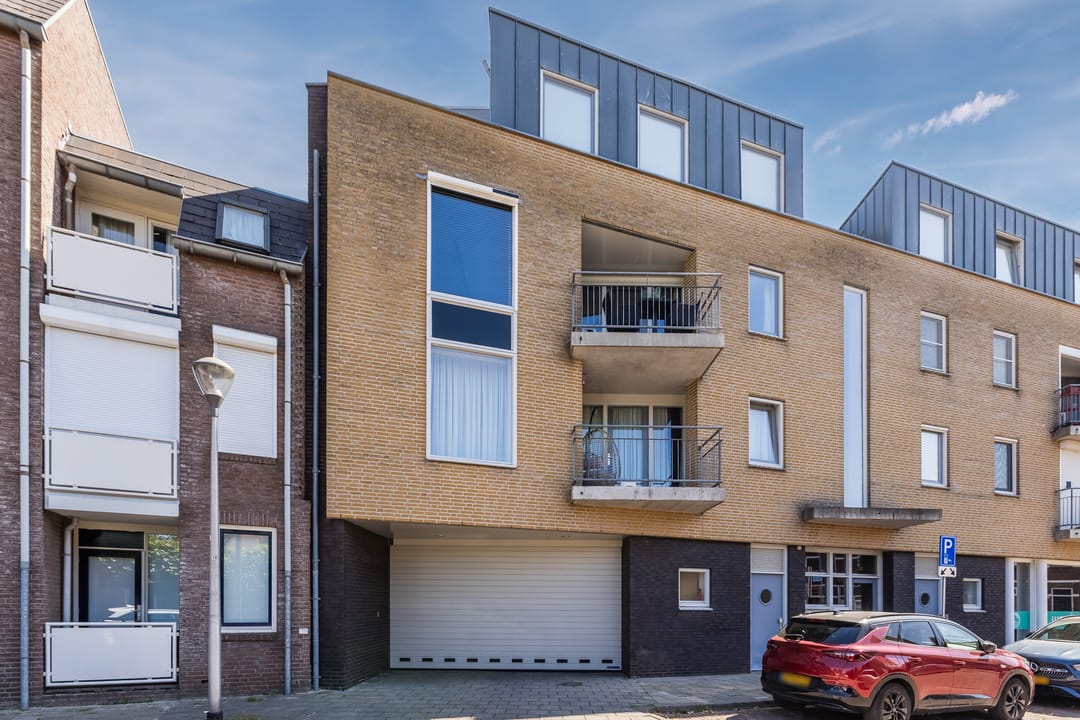 Foto 1 van Kardinaal van Rossumstraat 76