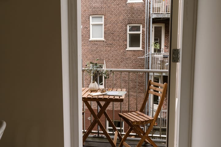 Studio te koop: Czaar Peterstraat 142-2, Amsterdam